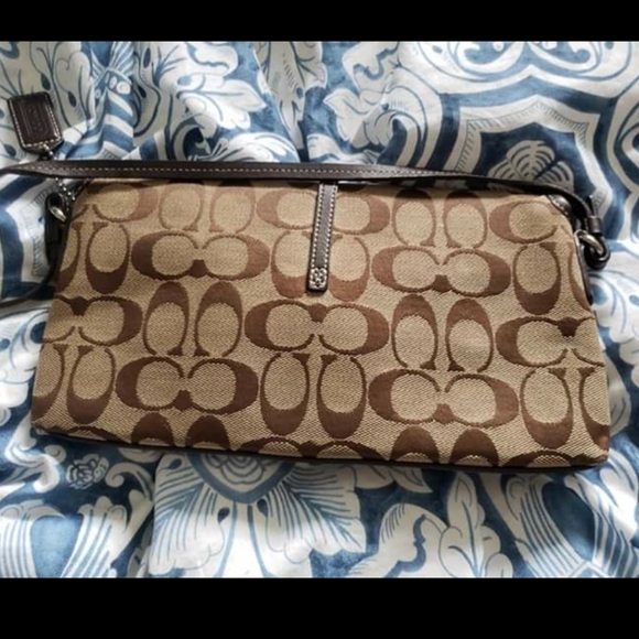 Coach Purse - Picture 3 of 3